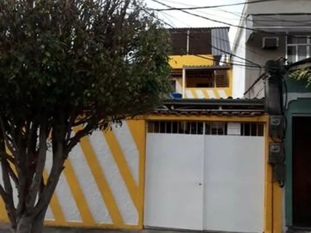 Imagem 1: Casa Linda com Terraço