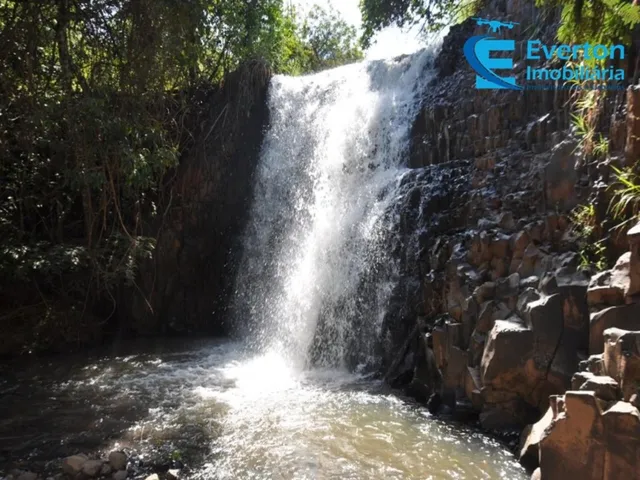 Imagem: Sítio com 27 Hectares e Linda Cachoeira