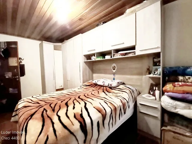 Imagem 9: Casa com Edícula 150m² venda bairro Caiuá em Curitiba-Pr
