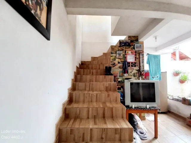 Imagem 3: Casa com Edícula 150m² venda bairro Caiuá em Curitiba-Pr