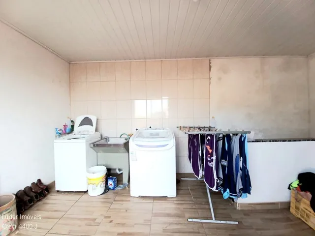 Imagem 16: Casa com Edícula 150m² venda bairro Caiuá em Curitiba-Pr