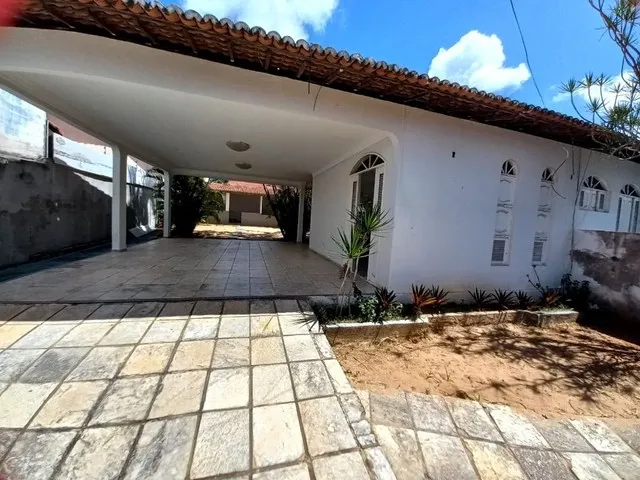 Imagem: Casa com 5 Dormitórios À Venda, 306 M²