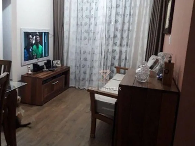 Imagem: Apartamento com 2 Dormitórios À Venda