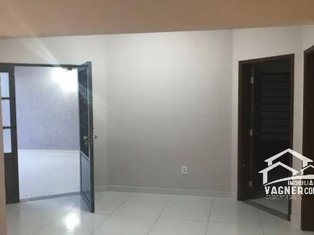 Imagem 3: Casa com 03 Dormitórios Sendo 01 Suite na Vila Geny a Venda