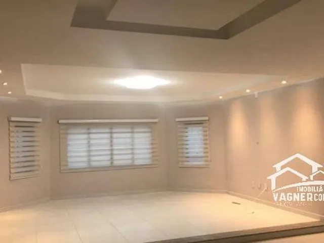 Imagem 4: Casa com 03 Dormitórios Sendo 01 Suite na Vila Geny a Venda
