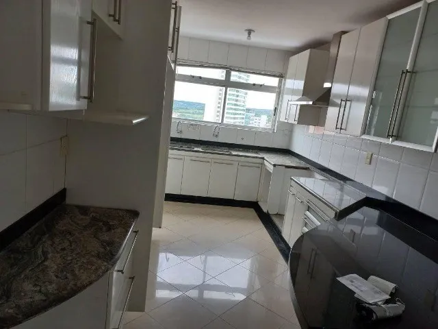 Imagem 2: Vendo Excelente Apartamento no Edifício Assunção, na Praça da Matriz