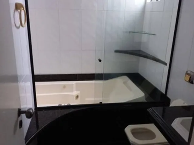 Imagem 7: Vendo Excelente Apartamento no Edifício Assunção, na Praça da Matriz