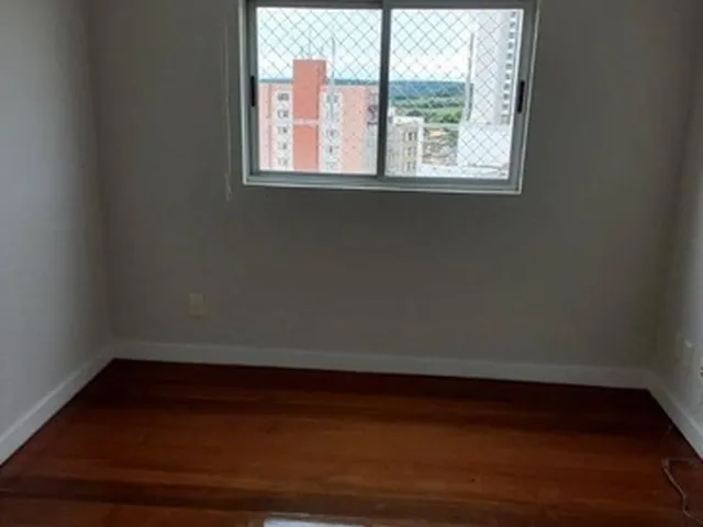 Imagem 9: Vendo Excelente Apartamento no Edifício Assunção, na Praça da Matriz