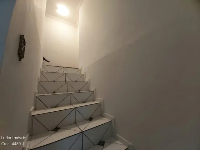 Imagem 6: Sobrado Triplex venda ou permura bairro Fazendinha, Curitiba