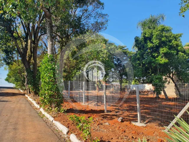 Imagem: Terreno com 9 Dormitorio(S) Localizado(A)