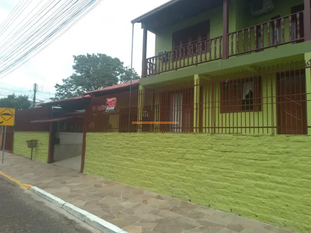 Imagem: Casa Sobrado com 4 Dormitorio(s) localizado(a)
