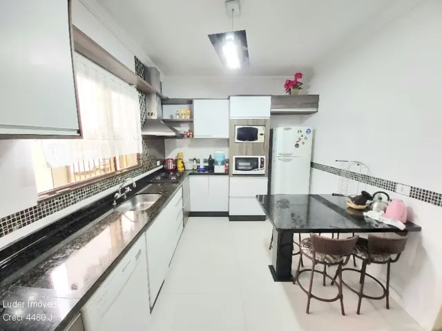 Imagem 14: SOBRADO RESIDENCIAL em CURITIBA - PR, CIDADE INDUSTRIAL