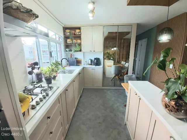 Imagem 7: Apartamento 3 Dorms. Mobiliado e Decorado Venda São José dos Pinhais