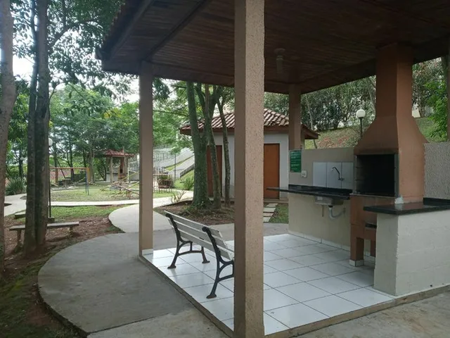 Imagem 11: Apartamento À Venda com 02 Dormitorios,Sala com Sacada,Proximo a Escolas,Supermercados