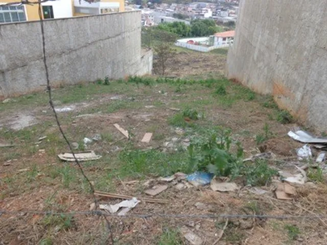 Imagem 2: Terreno À Venda, Cabral, Contagem