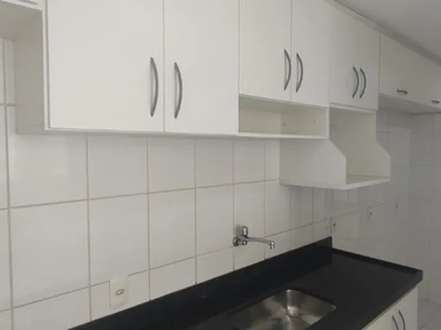 Imagem 9: Vende-Se Apartamento, com 4 Quartos Sendo 2 Suítes, 2 Vagas de Garagem, Ampla Sala, Sol