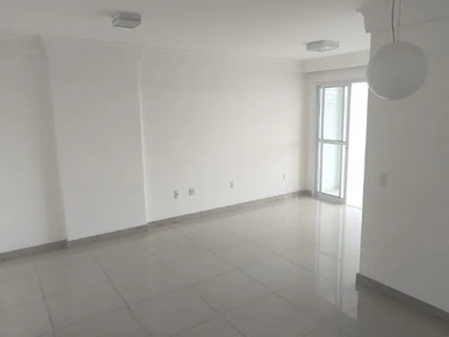 Imagem 10: Vende-Se Apartamento, com 4 Quartos Sendo 2 Suítes, 2 Vagas de Garagem, Ampla Sala, Sol