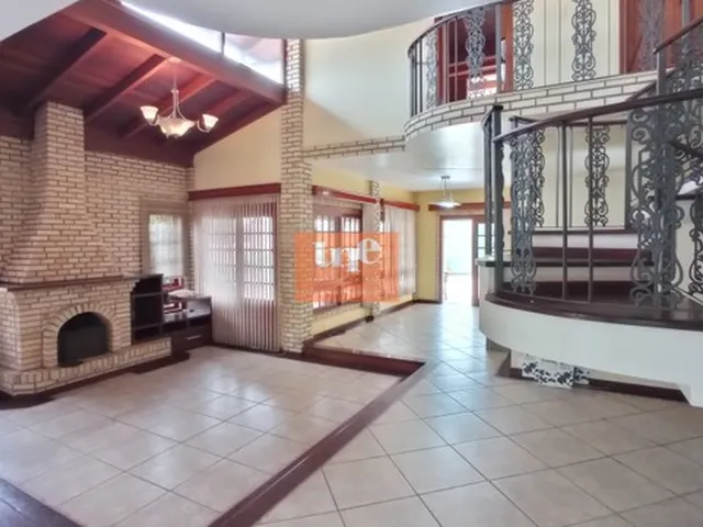 Imagem: Casa para Locação, 5 Suítes, Piscina