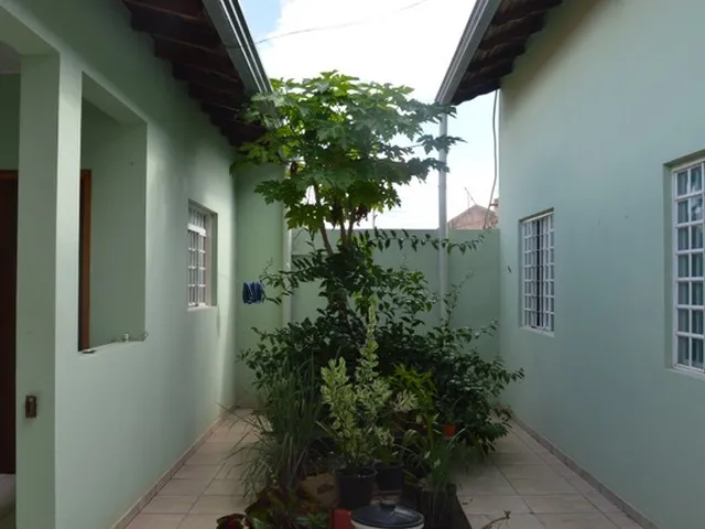 Imagem 3: Casa Térrea a Venda na Zona Oeste de Londrina/Pr - 3 Quartos (1 Suíte) + Edícula Nos