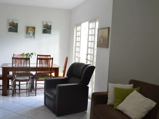 Imagem 12: Casa Térrea a Venda na Zona Oeste de Londrina/Pr - 3 Quartos (1 Suíte) + Edícula Nos