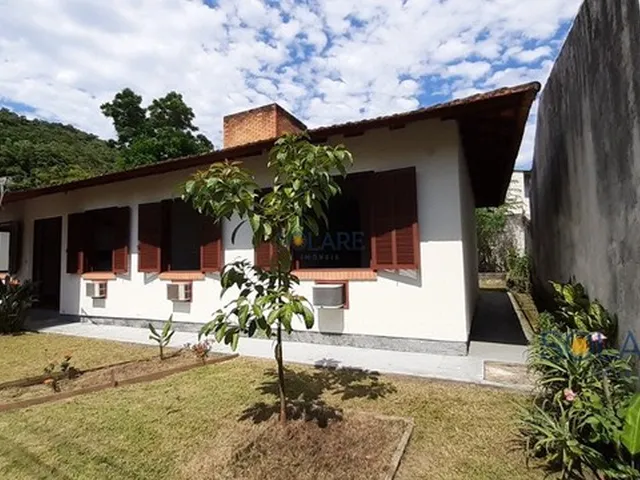 Imagem: Casa À Venda 4 Quartos, 1 Suite, 2 Vagas