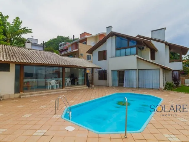 Imagem: Casa À Venda 3 Quartos, 1 Suite, 2 Vagas