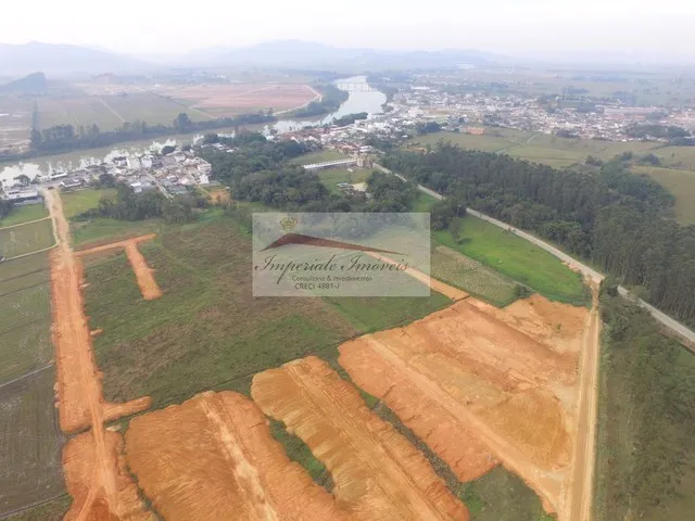 Imagem: Lote para Venda em Ilhota / Sc no Bairro
