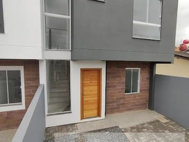Imagem: Sobrado para Venda em Itajaí / Sc no Bairro