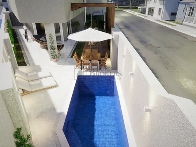 Imagem 9: Casa Nova no Centro de Camboriú