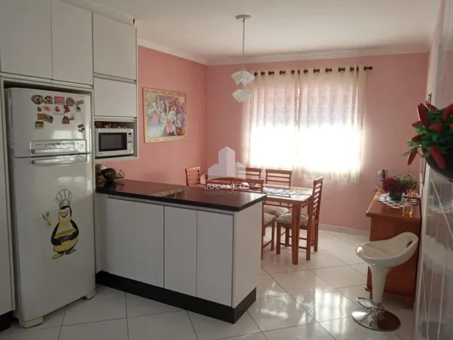 Imagem: Sobrado com 3 Dormitórios À Venda, 165