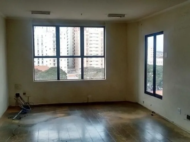 Imagem: Comercial À Venda 1 Vaga, 56M², Centro