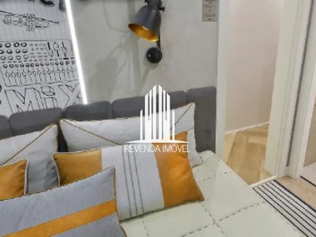Imagem: O apartamento possui 3 Dormitórios, 1 Banheiro, 2 Vagas na