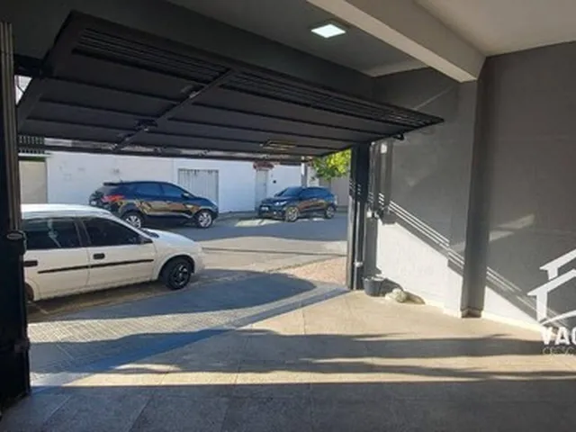 Imagem: Lindo Sobrado de 03 Quartos no Bairro Mondesir