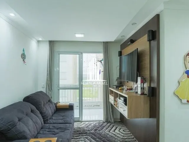 Imagem: 2 Dorms ( 1 Suíte ), 2 Banheiros, 1 Vaga