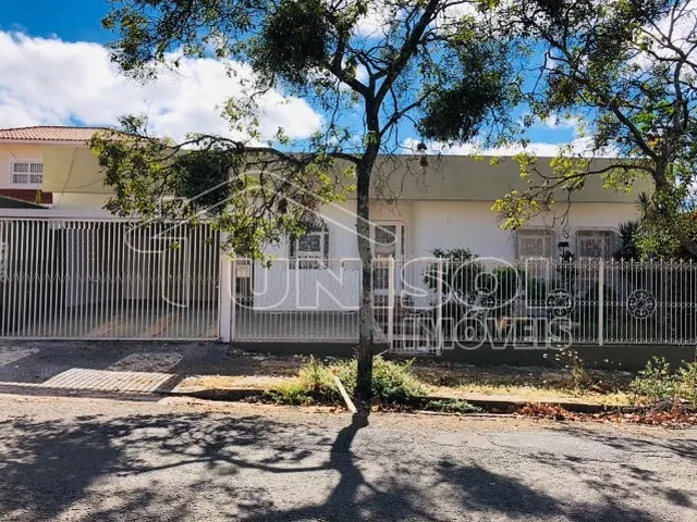Imagem: A Unisol Imóveis Aluga Casa com Três Dormitórios