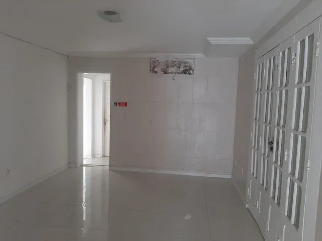 Imagem 5: Casa Comecial À Venda com 320,79 M² no Bairro da Graça, Recife-Pe