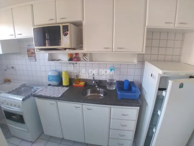 Imagem 2: Kitnet Totalmemte Mobiliada para Locação no Bairro São Benedito, com Cozinha
