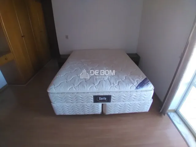 Imagem 9: Kitnet Totalmemte Mobiliada para Locação no Bairro São Benedito, com Cozinha