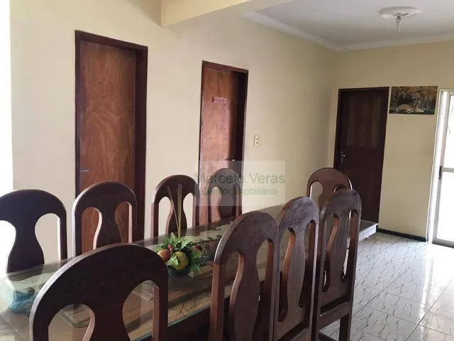 Imagem 4: Casa na Av. H com Pontos Comerciais