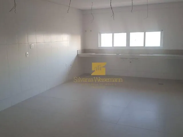 Imagem 3: Apartamento À Venda e Locação no Edifício Florest Hill com 05 Suítes Localizado No