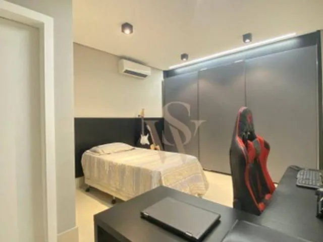 Imagem 7: Apartamento À Venda no Edifício Forest Hill com 5 Suítes no Bairro Jardim Ubirajara