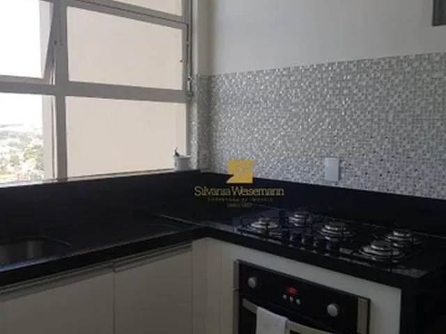 Imagem 5: Apartamento À Venda no Edifício Versalhes com 2 Dormitórios Sendo 01 Suíte Localizado