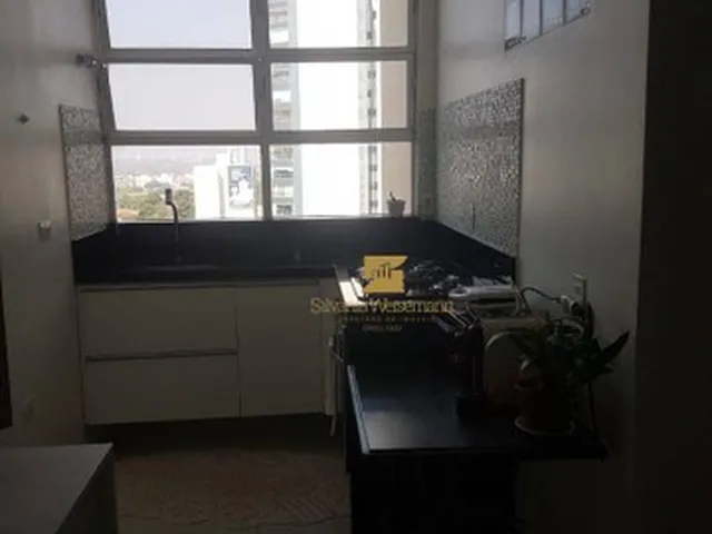Imagem 6: Apartamento À Venda no Edifício Versalhes com 2 Dormitórios Sendo 01 Suíte Localizado