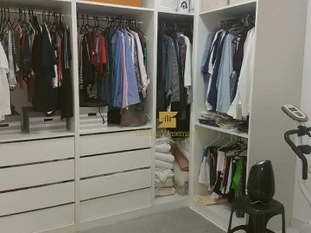 Imagem 12: Apartamento À Venda no Edifício Versalhes com 2 Dormitórios Sendo 01 Suíte Localizado
