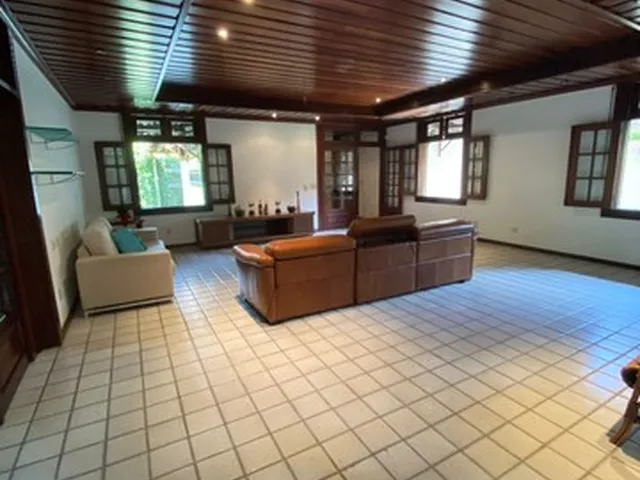 Imagem 3: Casa À Venda com 525M², 3 Dormitórios Sendo 3 Suítes e 4 Vagas no Poço, Recife