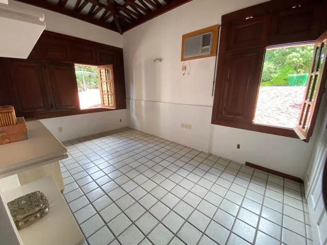 Imagem 14: Casa À Venda com 525M², 3 Dormitórios Sendo 3 Suítes e 4 Vagas no Poço, Recife