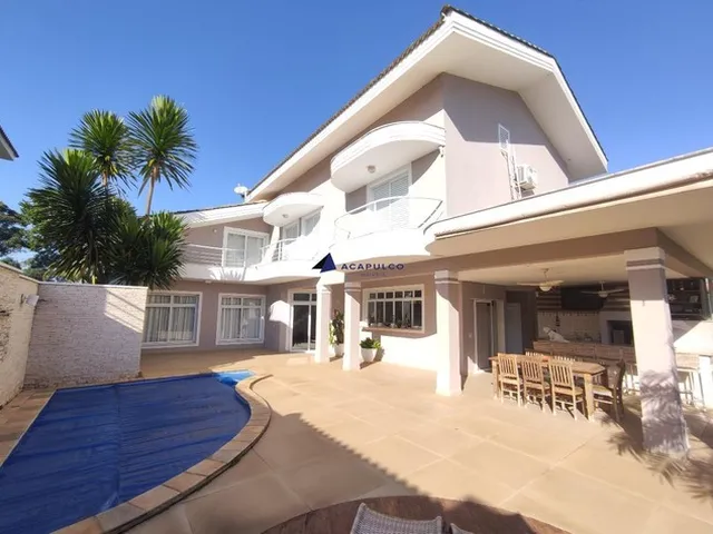 Imagem: Casa À Venda, 4 Quartos, 1 Suíte, 5 Vagas