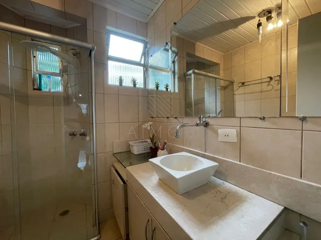 Imagem 13: Ótima Casa em Condomínio Possui 4 Quartos, 1 Suíte, 8 Vagas de Garagem, Condomínio