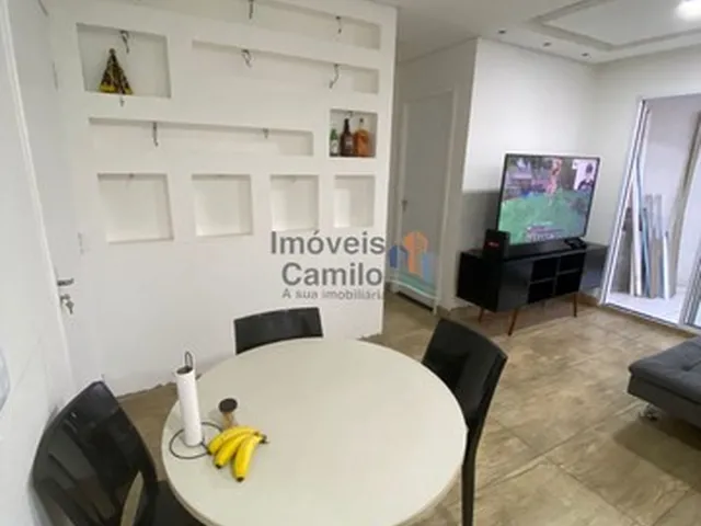 Imagem: O apartamento possui 2 Dormitórios, 1 Suíte, 1 Banheiro,