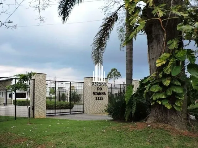 Imagem: Linda na Granja Vianna - 3 Suítes e 4 Vagas